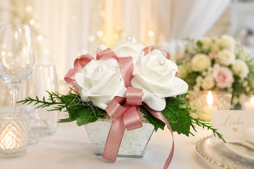 Tischdeko weiß rosa rosen - tischdeko,